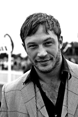 manly-vigour:   Tom Hardy 