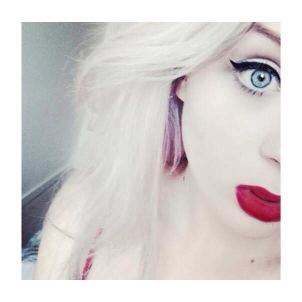 heartoutofhand:  My lips look odd but I cba with today 