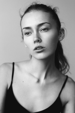 backspaceforward:  Anna Mellbin @ Elite Models