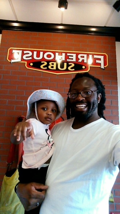 Happy fathers day I thank God for blessing me with 2 beautiful healthy daughter&rsquo;s @mynameisray