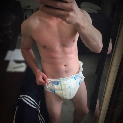 dyprboy:  Soggy Saturday Morning Diaper Dude.