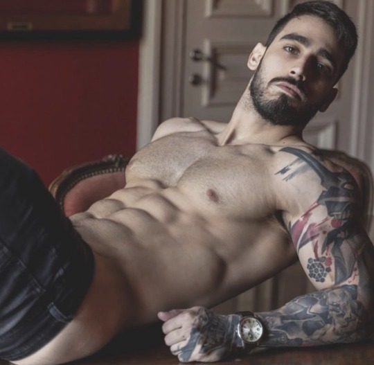 sorryforbeingaslutokay:  