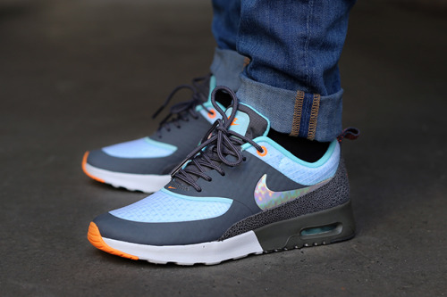 NIKE AIR MAX THEA (HOLOGRAPHIC GLACIER ICE).(via NIKE AIR MAX THEA (HOLOGRAPHIC GLACIER ICE) | Sneak