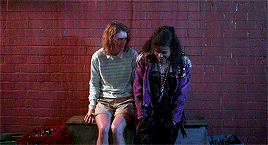 glitterghosts:Black Mirror — San Junipero (2016, dir. Owen Harris)