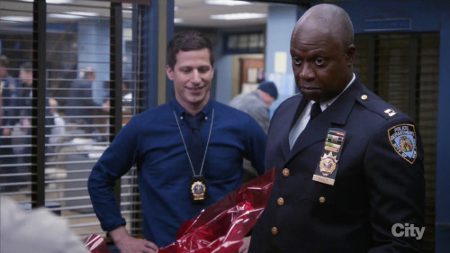 abigailmaedy: sandandglass: Brooklyn Nine-Nine s03e16 Context: they ate the candy from the gift bask