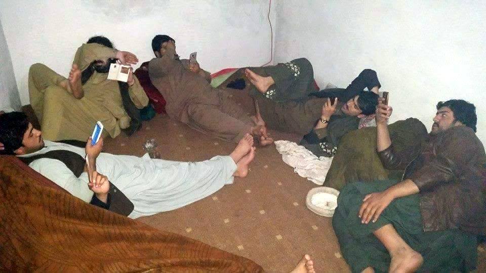 MUSLIM MALES FEET FETISH