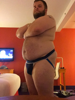 chubbyboysonly:  Gay webcams: http://bit.ly/2caJb2y