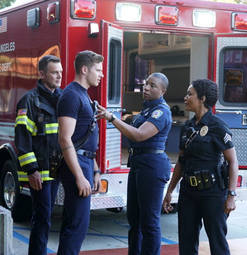 9-1-1: “Pilot” episodic photos