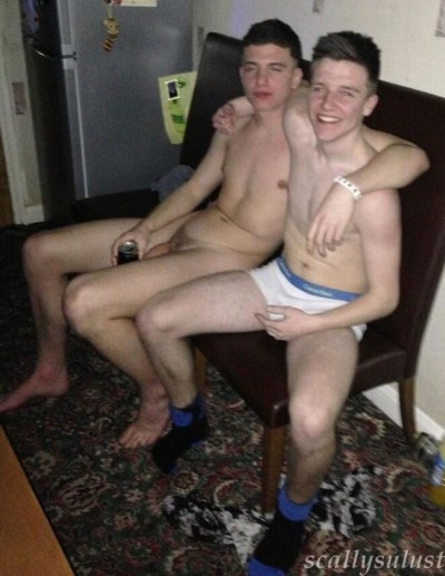 2 Drunk Naked Scallys Tumbex