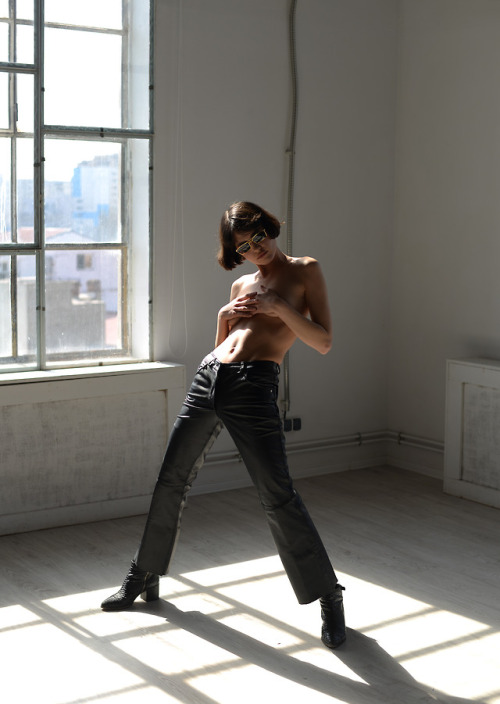 morgvus: Maria Balan at the Brewery studios, adult photos