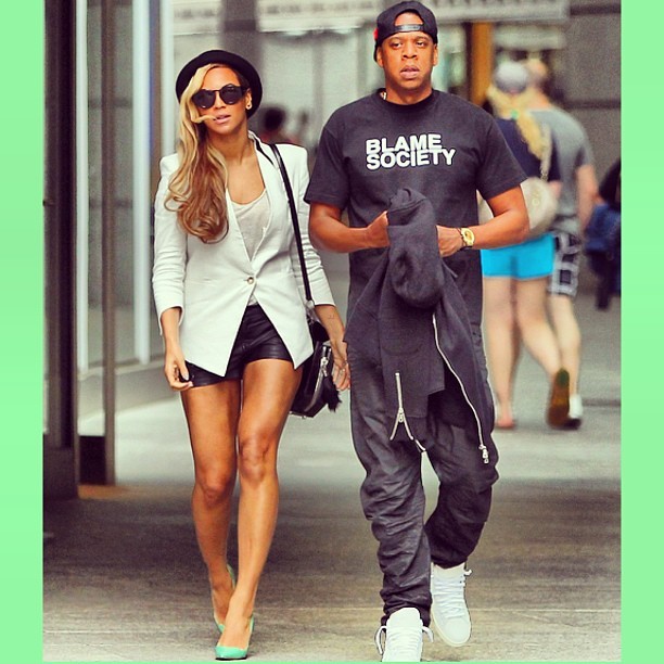 nunabee83:  theofficialbadboyzclub:  Baby let me upgrade ya  him and BEYONCE! 