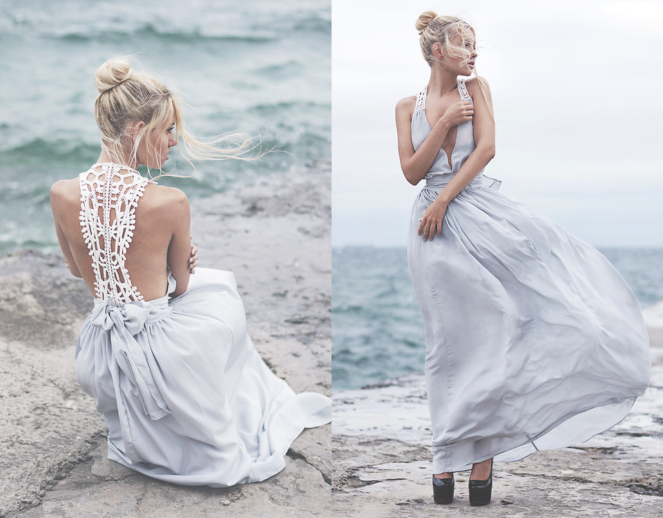 lookbookdotnu:  THERE’S A STORM ON THE STREETS, BUT YOU STILL DON’T RUN (by Kristina