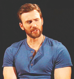joshbryan32love:  tsundereslasher:  Chris Evans Alphabet → Beard  Respect The