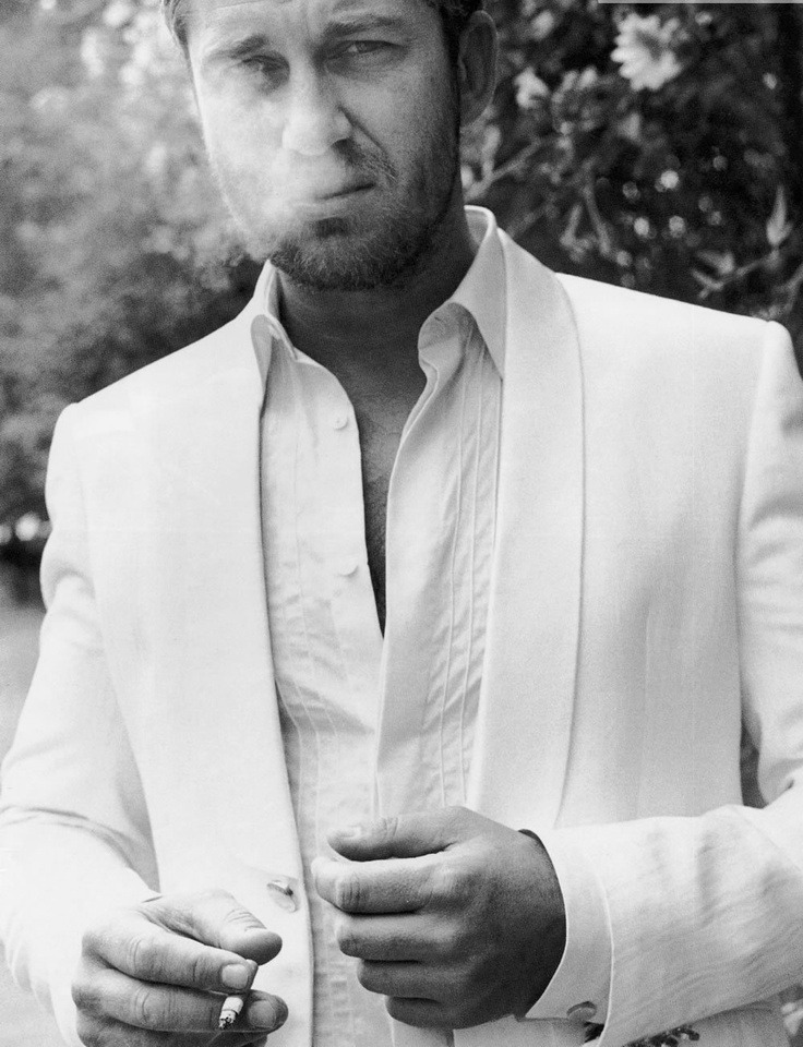 maninpink:  Gerard Butler