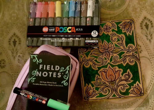 So excited to fuck shit up with these paint pens!!!!!!!!