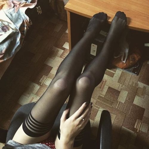 lustyffh: #pantyhose #stockings #prettyfeet #pantyhosefeet #nylon #nylons #nylonfeet #nylonlegs #ny