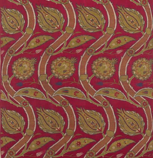 Silk textile with metal-wrapped gold thread, Ottoman Istanbul, ca. 1565–80Source: Met Museum