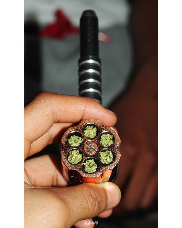 thatsgoodweed:  6 Shooter   Dope