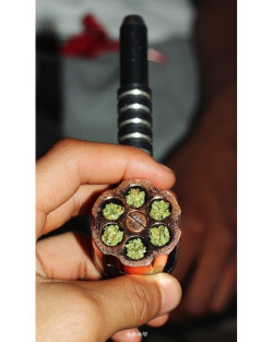 thatsgoodweed:  6 Shooter   Dope