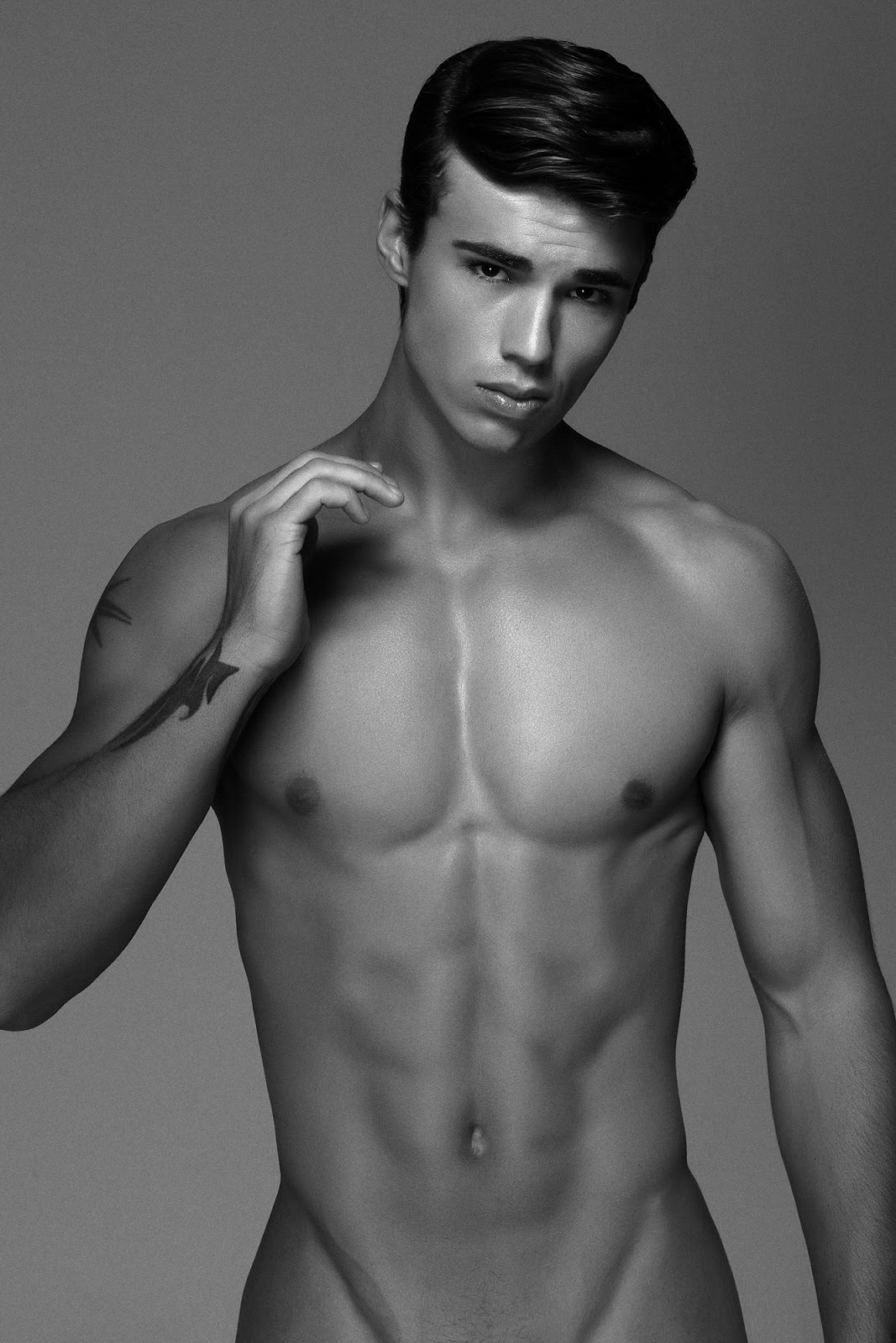 eddy-eddy:  Kent Henderson by Steve Marais 