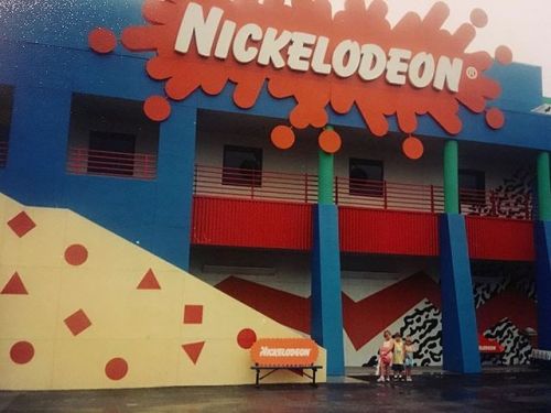 nickelodeonhistory:nickelodeon studios in 2000 