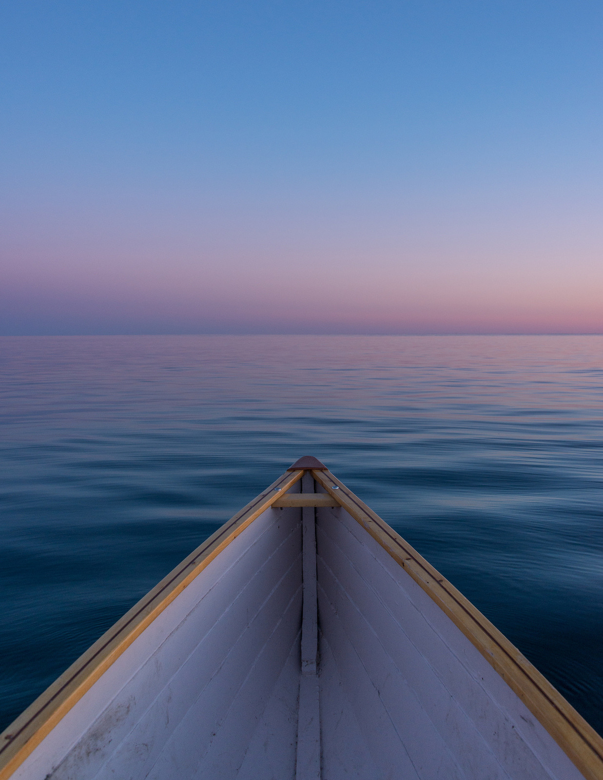 phantastrophe:  Lake Ontario, Canada | Photographer: Jonathan Barton 