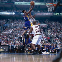 thelakersshowtime:  2001 Finals