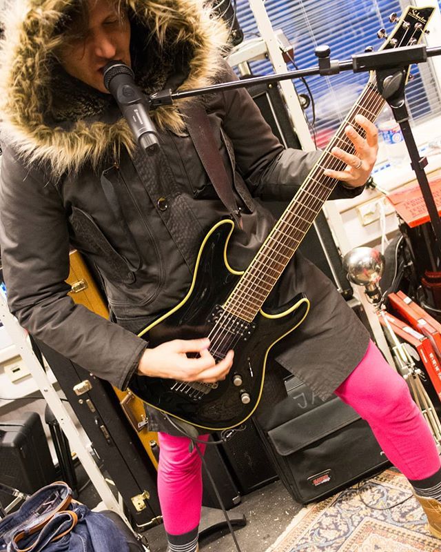 Metal ain’t always black & white. Sometimes it’s hot pink! (This is what it looks like in our studio when it’s -17 outside.) #fuckingcold #pinkmetal #finland #pp #metalmusic #metalboy #metalheads #metalheadsunite #metalheadsdoitbetter...