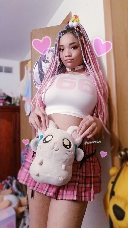 teddybear-sensation:I know people love to talk shit about my tummy sometimes and how “chunky” or even “obese” they think I am but tbh?? That’s not gonna stop me from wearing crop tops and feeling like a cute  bitch