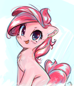 mylittleponyoficialg4: Punpunkiepie by mirroredsea  &lt;3