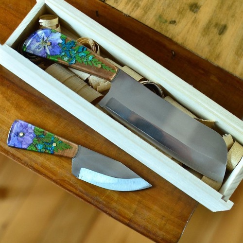 sosuperawesome: Botanical Knives Pocono Mountains Forge on Etsy See our #Etsy or #Botanical tags