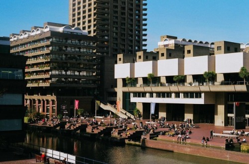 The Barbican Centre earlier this year when it was still warm and sunny⠀by David Hinga www.instagram.
