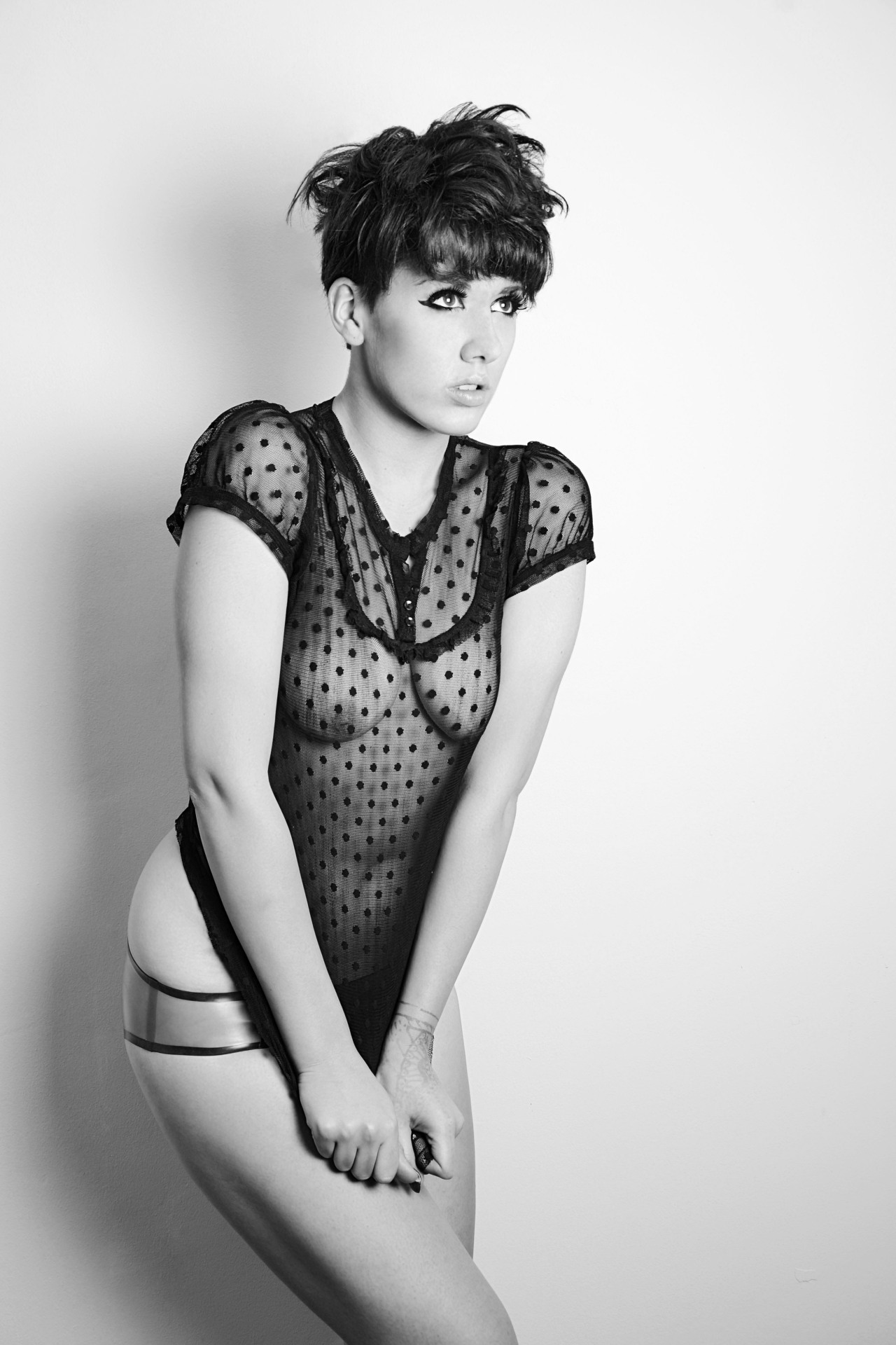 lucialicephotography:  Some of my favourite shots from my shoot with Roughened Rosebud