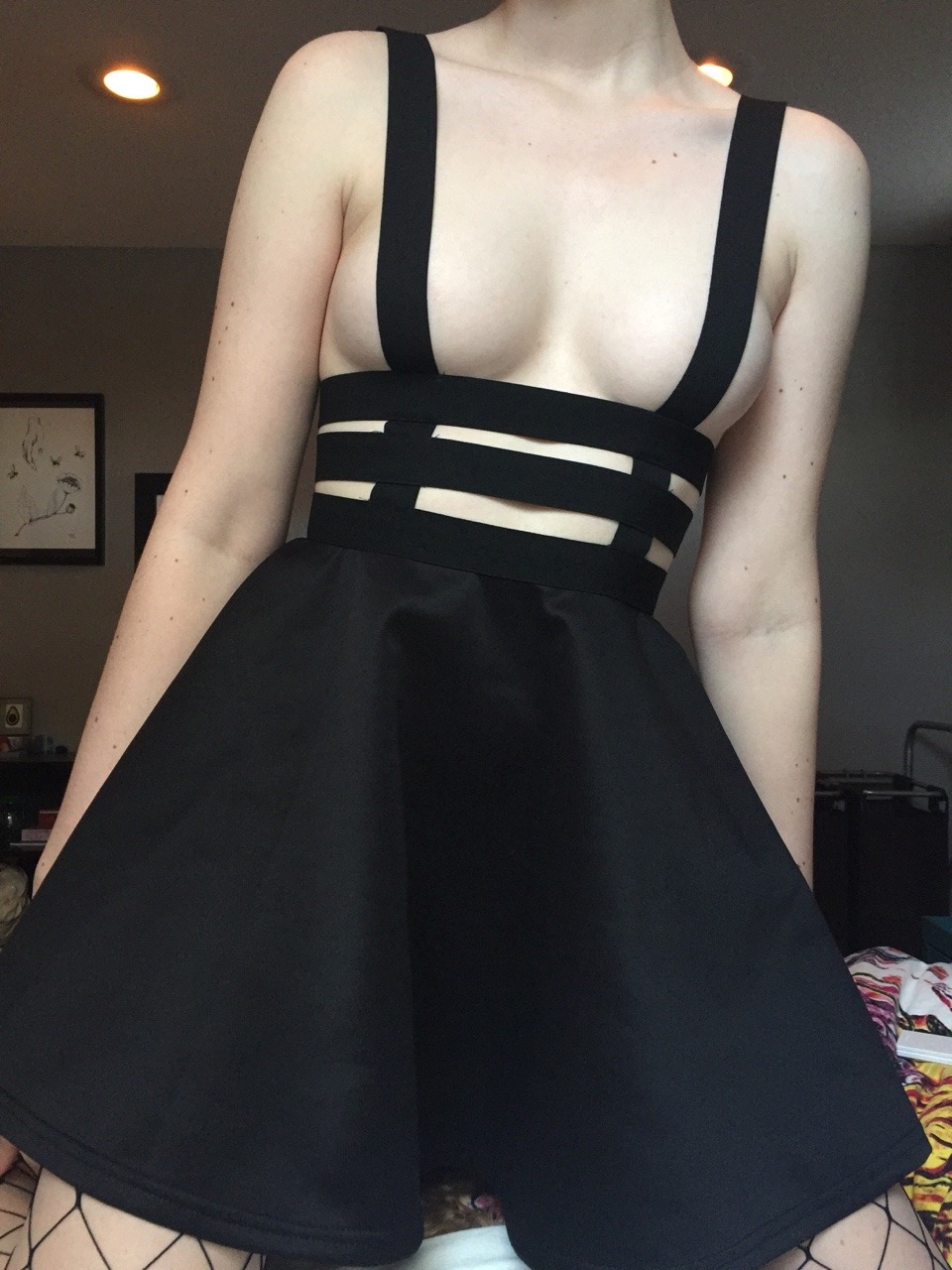 chronicallycravingyou:  Lovely gifts 💕 This skirt is my new favorite thing
