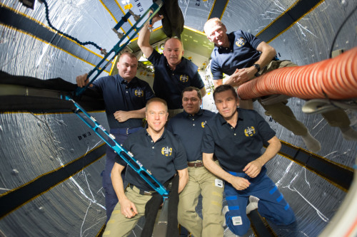 for-all-mankind:Expedition 47 took a group portrait inside the BEAM module last week. The expedition
