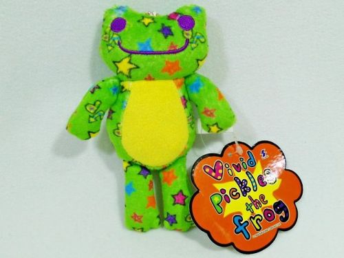 rainbowpollypocket:Vivid Pickles The Frog Plush
