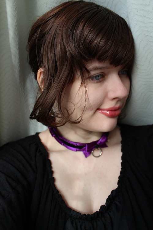 porcelaindoll-xo:My self, and my new collar! Daddy/My boyfriend order this for me after my birthday in November.  So it’s taken awhile to get here. But it was worth the wait.  The collar was beautifully hand made. And you can tell when you wear it