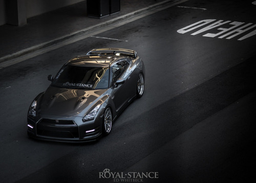 Porn streetshotz:  Nissan GTR R35 by @whitbeckphoto photos