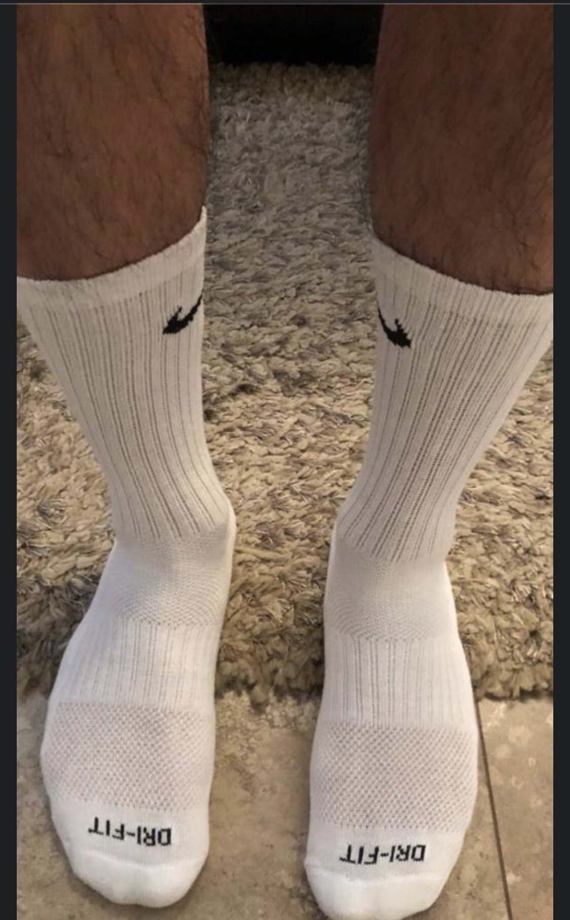 guys wearing nike socks