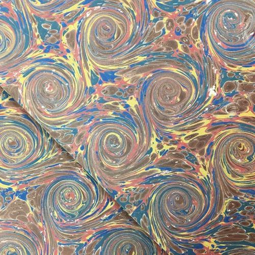 It’s Thanksgiving break here! This #MarbledMonday felt a lot like autumn to me. ⠀ PR3551 .H3 1