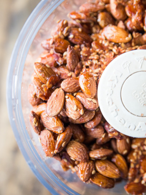 foodffs:Creamy Maple-Roasted Almond Butter with FlaxseedsReally nice recipes. Every hour.