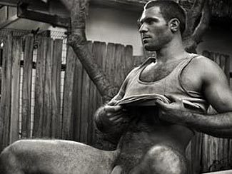 runnerguy415: boomerjohn:  Paul Freeman’s porn pictures