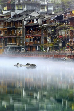 sublim-ature:  Fenghuang, ChinaThierry Bornier