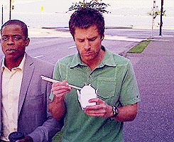 shownspencer:  Shawn Spencer and chopstickscharacter development degeneration 