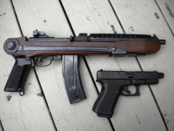 roadxzombie:27wordsworthfightingfor:SBR’d M1 Carbine with underfolding stock and a Glock 19 Gen 2  Hot damn! Thats a mean carbine