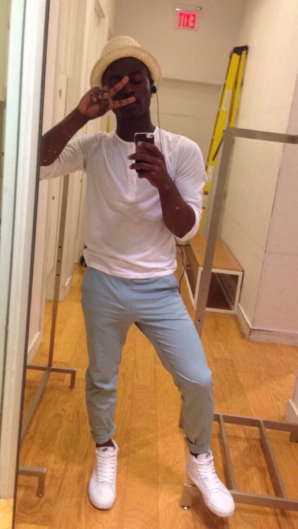 e-quadre:  While at work