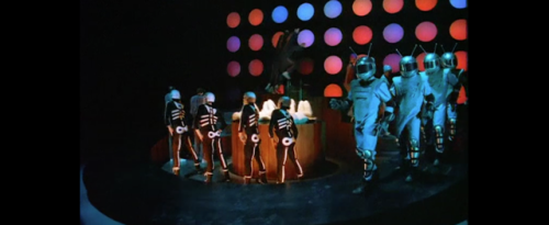 Music VideoDaft Punk, Around The World - 1997Directed by Michael Gondry 