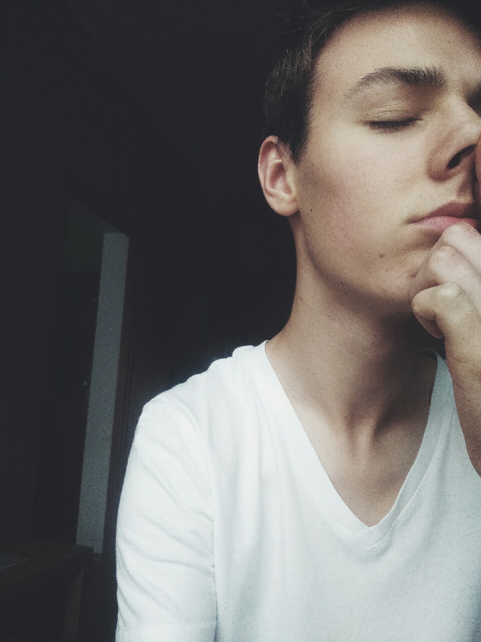 ffatality:  wstaw-nazwe:Idk why I like this a lot 👼  moje kochanie piekne