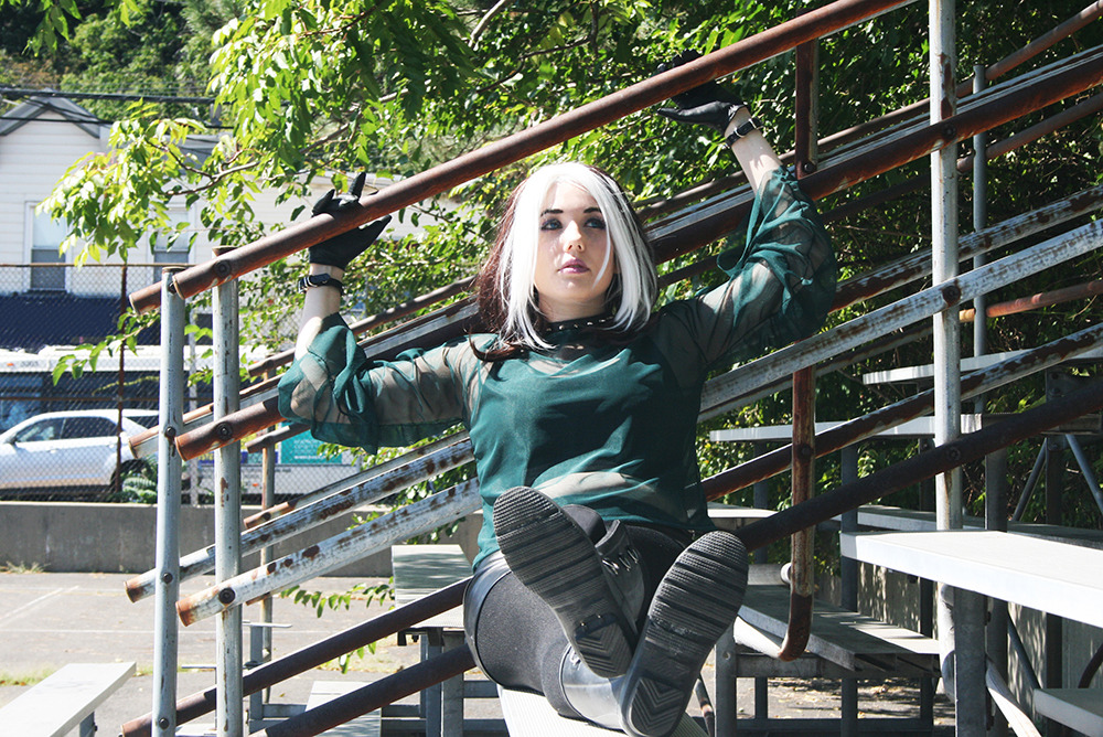 galaktikmermaidcosplay:  Rogue (X-Men Evolution) Cosplay by GalaktikMermaidCosplay