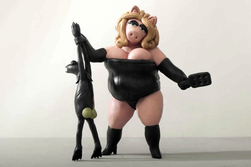 21st-digit:  Yep, we always knew Miss Piggy was dominant, so it makes sense that, in private, Piggy was fisting Kermit senseless. Mistress Piggy Rocks! Where do I buy these sculptures? 